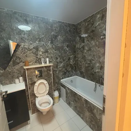 בית הארחה Stenz בראשוב